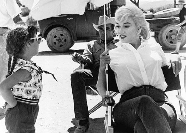 Marilyn Monroe trong trong phim trường Misfit (1961)