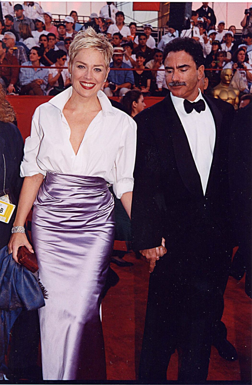 Sharon Stone tại lễ trao giải Oscar lần thứ 70 (1998)